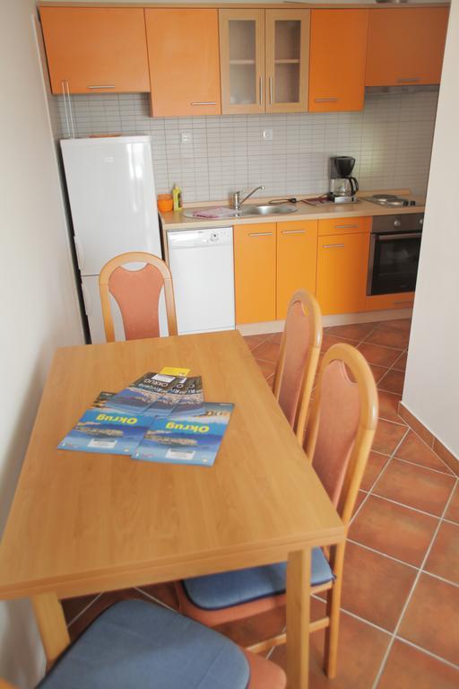 Apartment Horizont Trogir Eksteriør billede