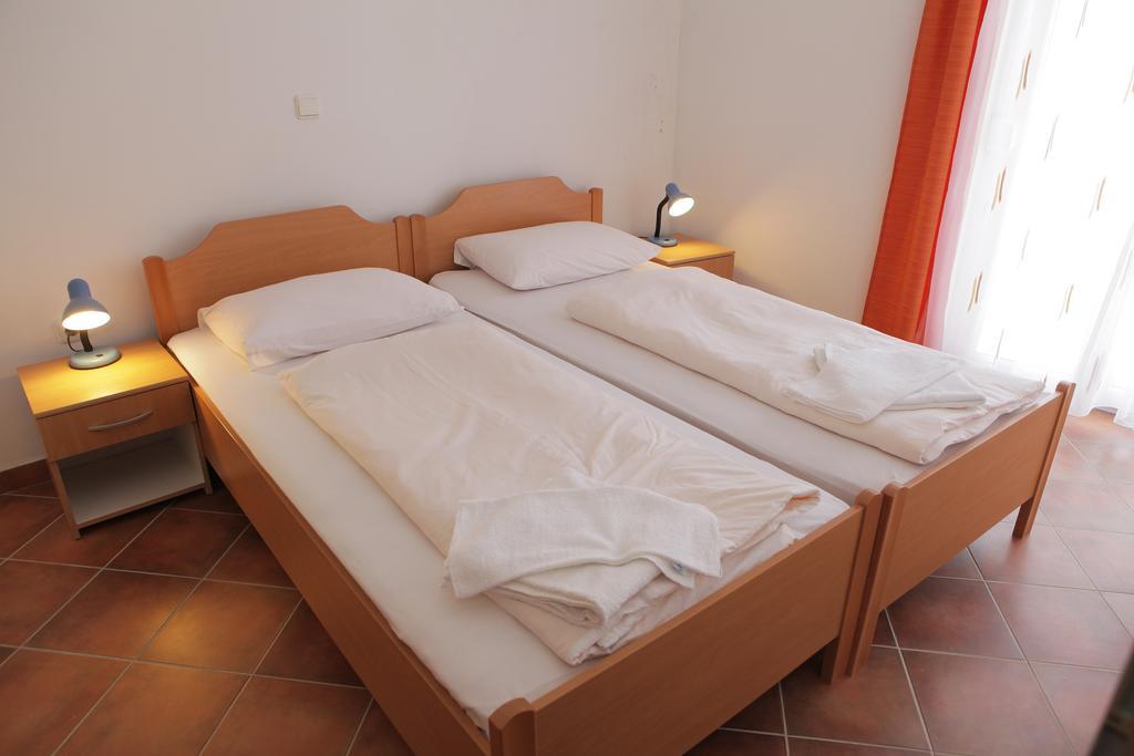 Apartment Horizont Trogir Eksteriør billede