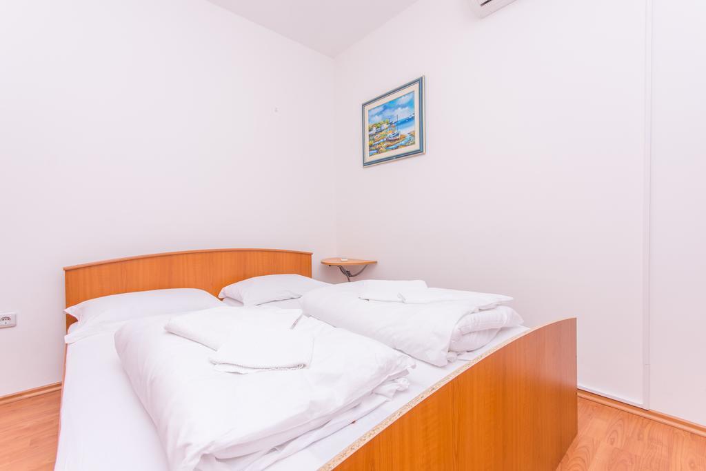 Apartment Horizont Trogir Eksteriør billede