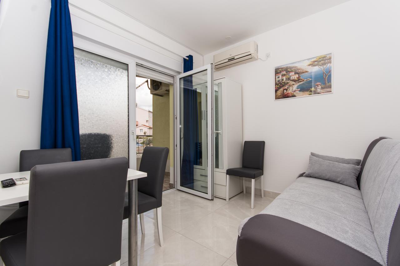 Apartment Horizont Trogir Eksteriør billede